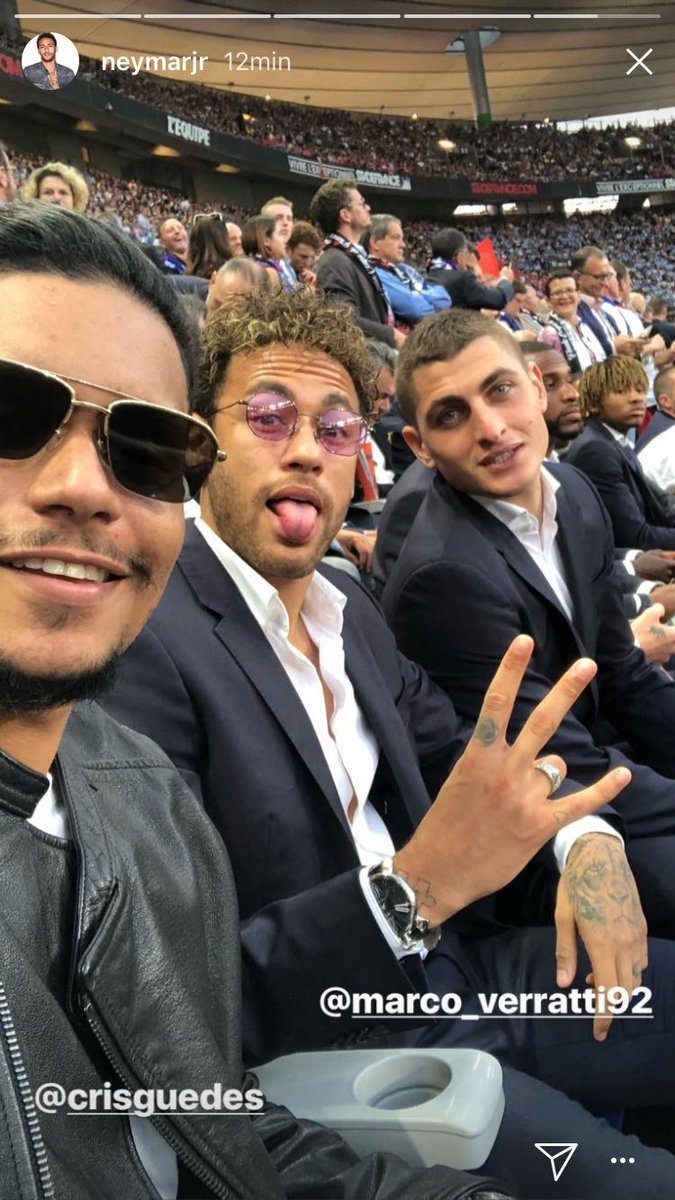 Neymar cumple con el guion marcado por el PSG