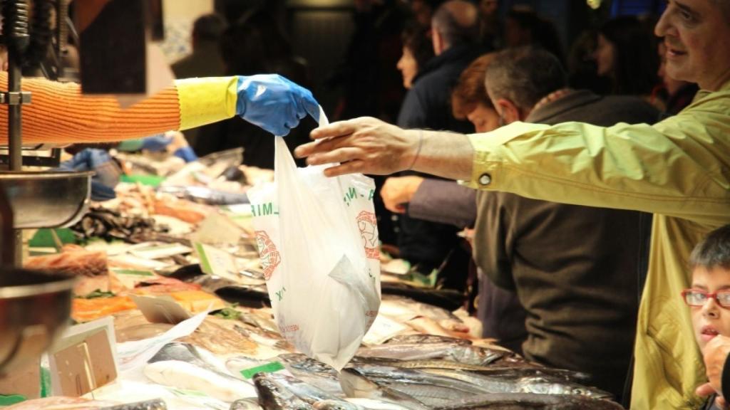 Conocer el origen, el método de captura y su conservación te dará pistas sobre el producto que debes elegir.