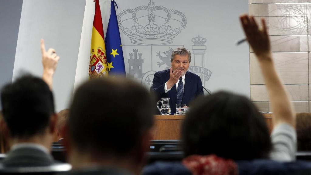 El ministro portavoz, Íñigo Méndez de Vigo, este viernes en Moncloa.