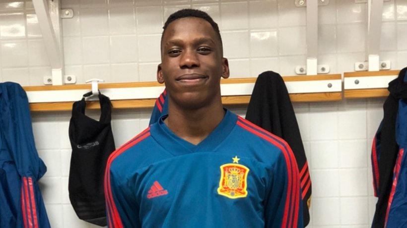 Moriba Kourouma, jugador del Barcelona. Foto: Instagram (@ilaixmk).