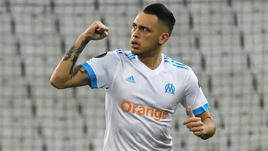 Lucas Ocampos celebra un gol con el Olympique de Marsella.