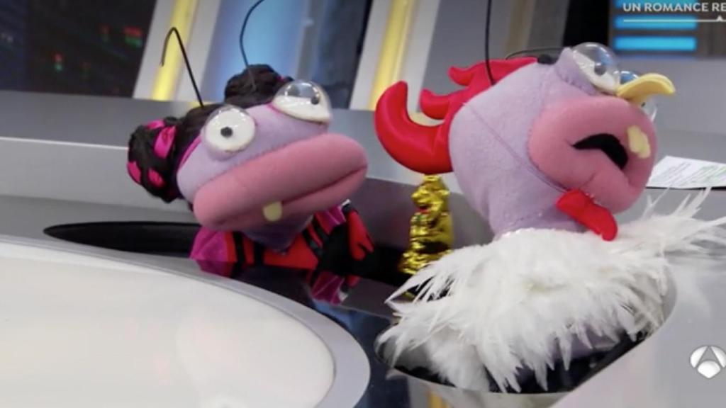 Barrancas se transforma en Netta en 'El hormiguero' para interpretar 'Toy'