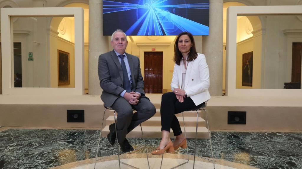 José Miguel Jiménez y Mar Capeans, físicos del CERN.