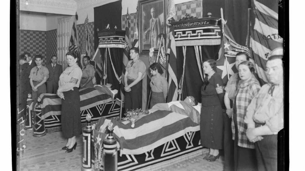 Funeral de los hermanos Badia, que fueron ajusticiados por un anarquista
