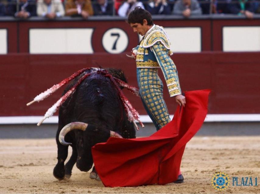 Desprecio de Sebastián Castella al buen 'Husmeador'