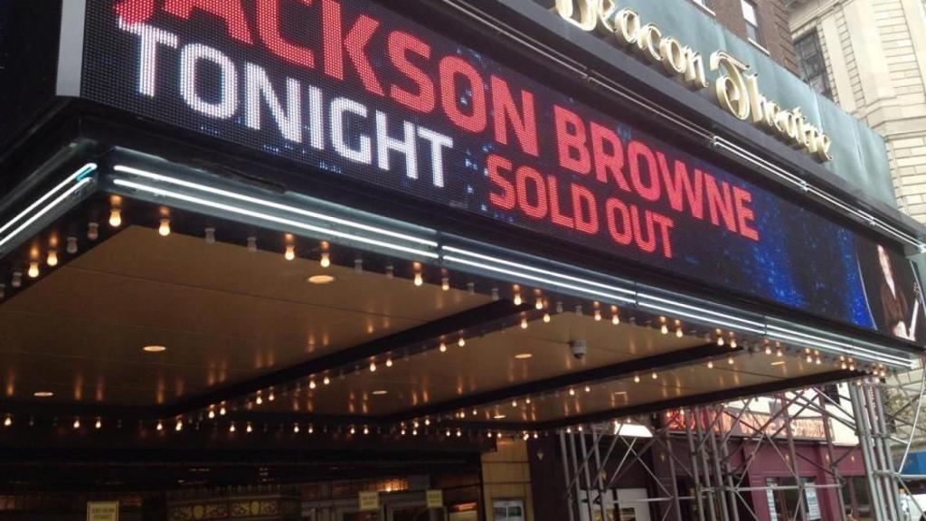 Fachada del neoyorquino Beacon Theater.
