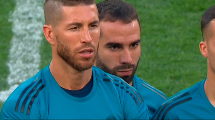 La charla de Zidane en el escenario de la final