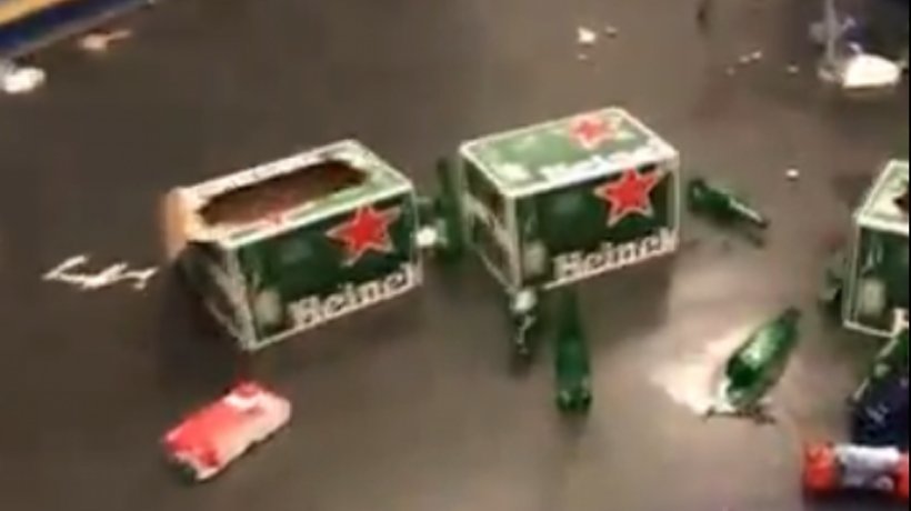 Vestuario del Madrid tras la fiesta de La Decimotercera