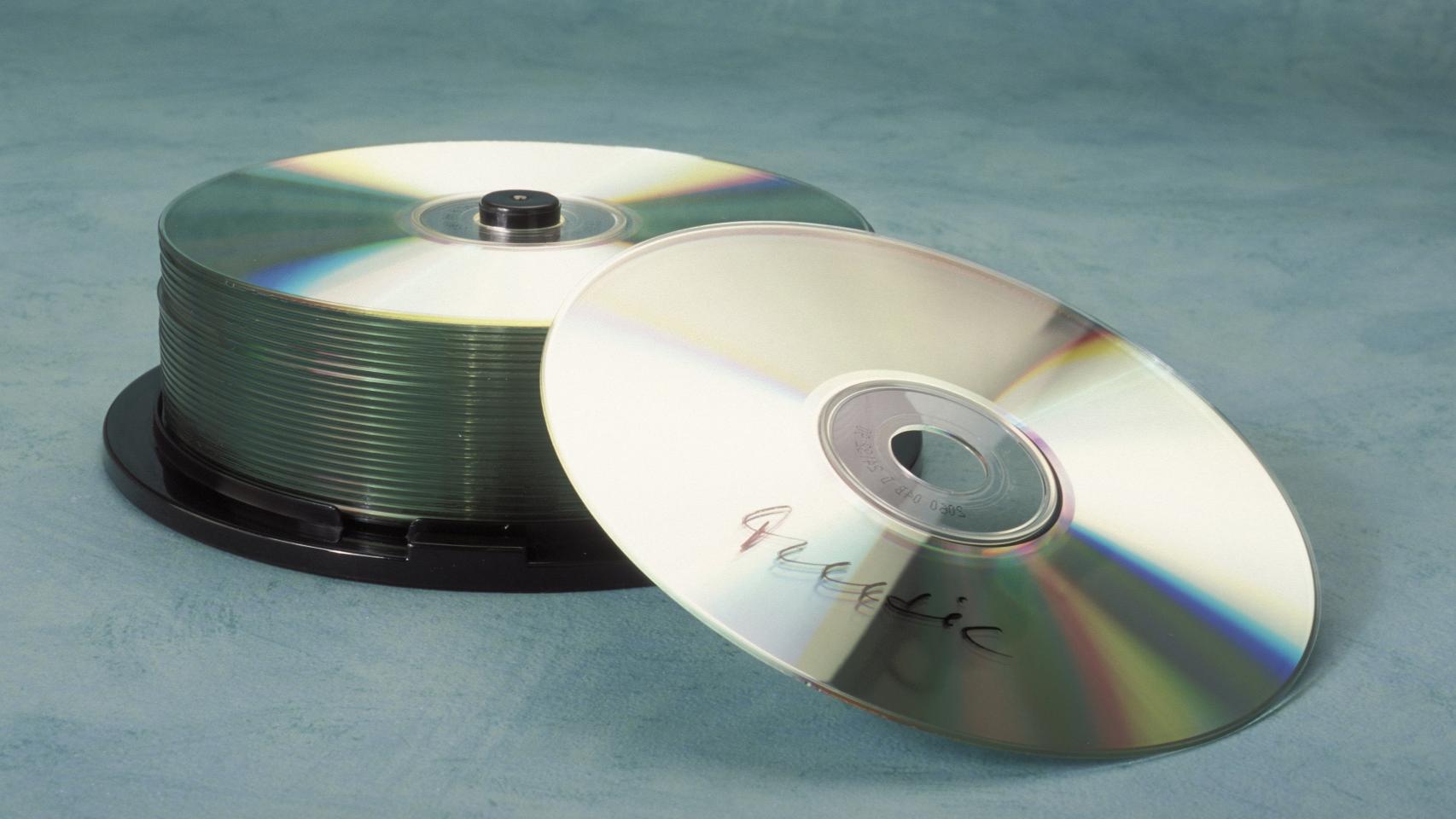 Una pila de discos regrabables.