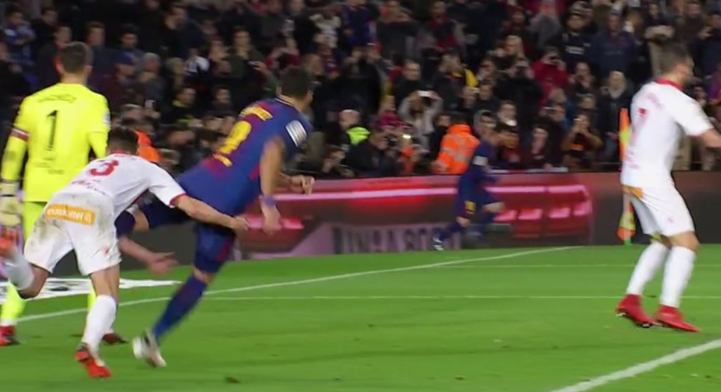 Suárez tiene más faltas y sanciones que Ramos