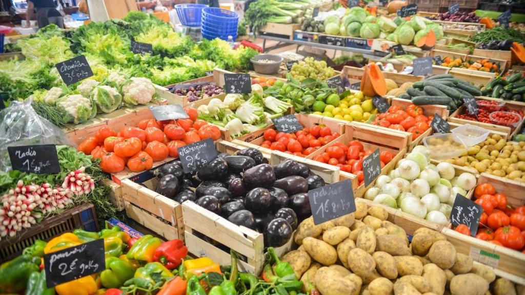 Elegir fruta y verdura de temporada será una de las claves para llevarse lo mejor de la frutería.