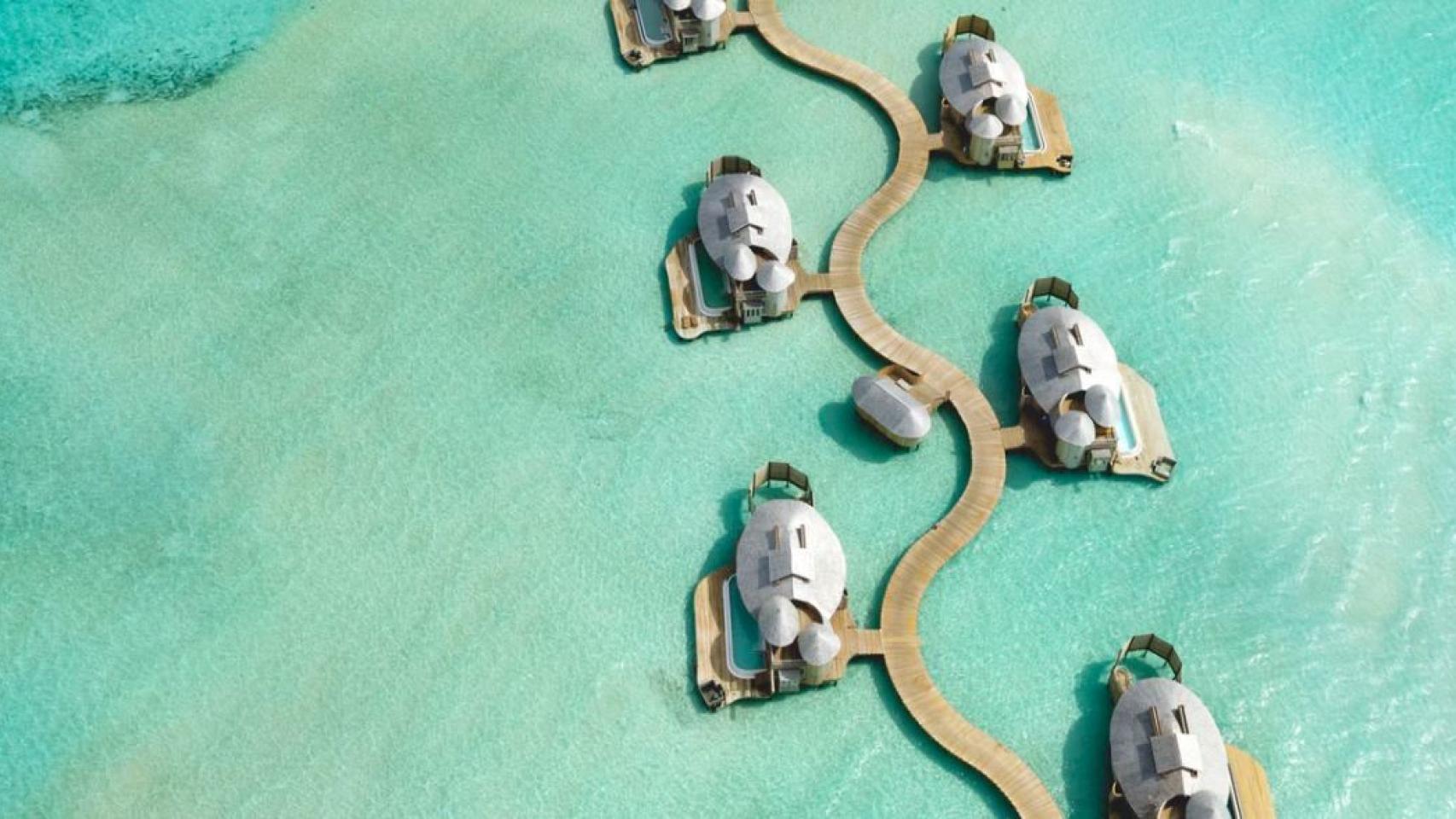 El resort donde se han quedado Theo Hernández y Adriana Pozueco