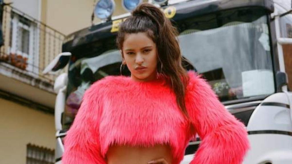 Rosalía en su nuevo videoclip, Malamente.