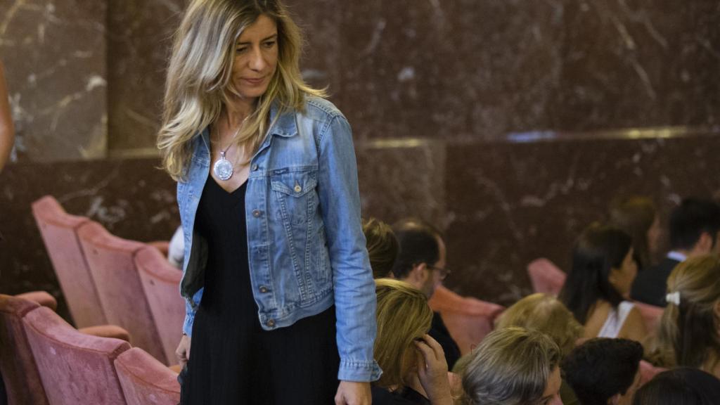 La mujer de Sánchez y 'primera dama' en Moncloa.