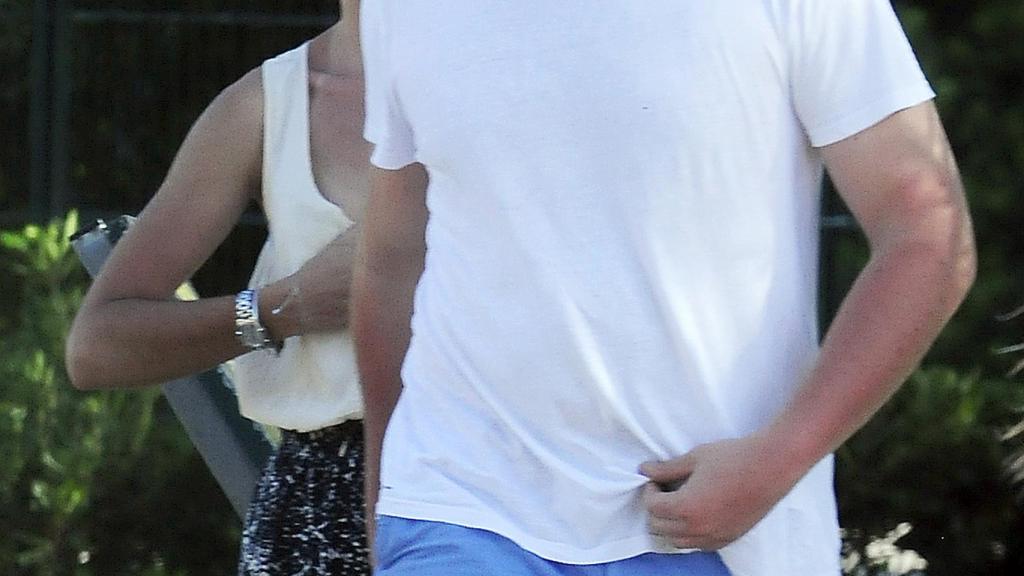 El hijo de Ana Obregón junto a su pareja Francisca.