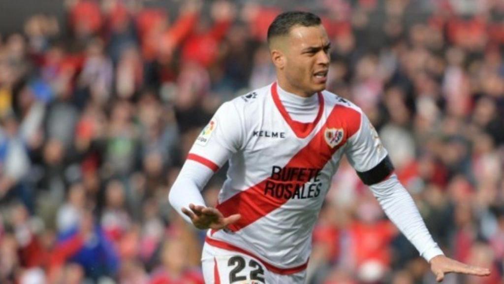 Raúl de Tomás celebra un gol con el Rayo Vallecano. Foto: rayovallecano.es