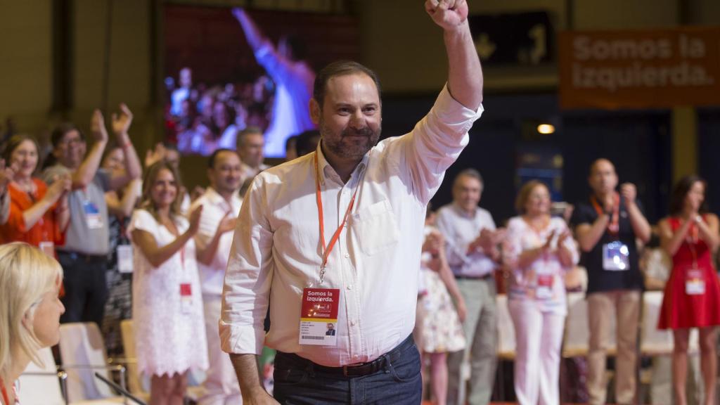 José Luis Ábalos en un acto del partido.