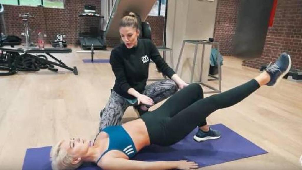 Una de las imágenes de Laura Escanes entrenando junto a Cristina.