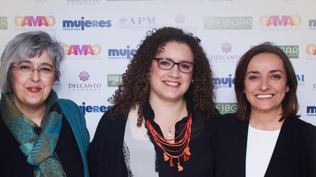 Isabel Mastrodoménico junto a Pepa Bueno.