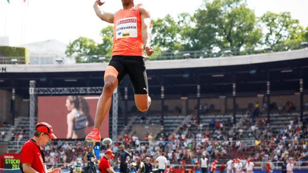 Echevarria salta en Estocolmo.