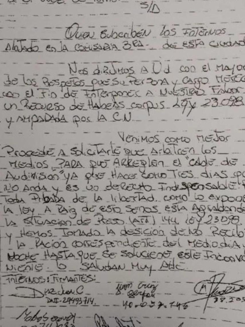 El escrito que los presos hicieron llegar al juez.