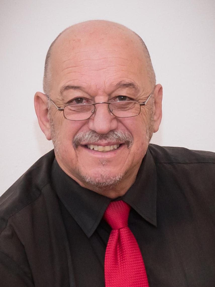 Ritter, el que imparte los cursos de la polémica.