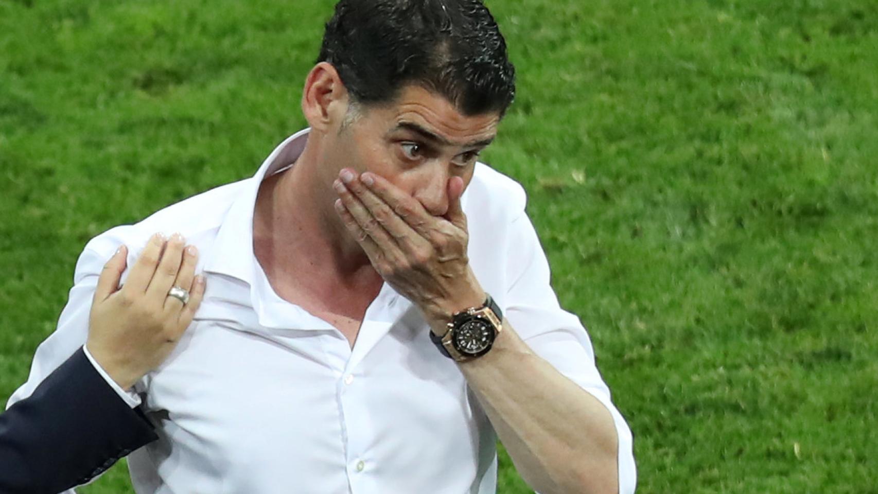 Fernando Hierro, tras el partido de España.