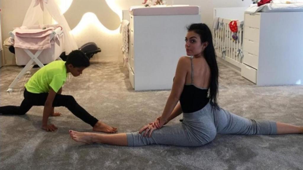 Georgina con Cristiano Jr.