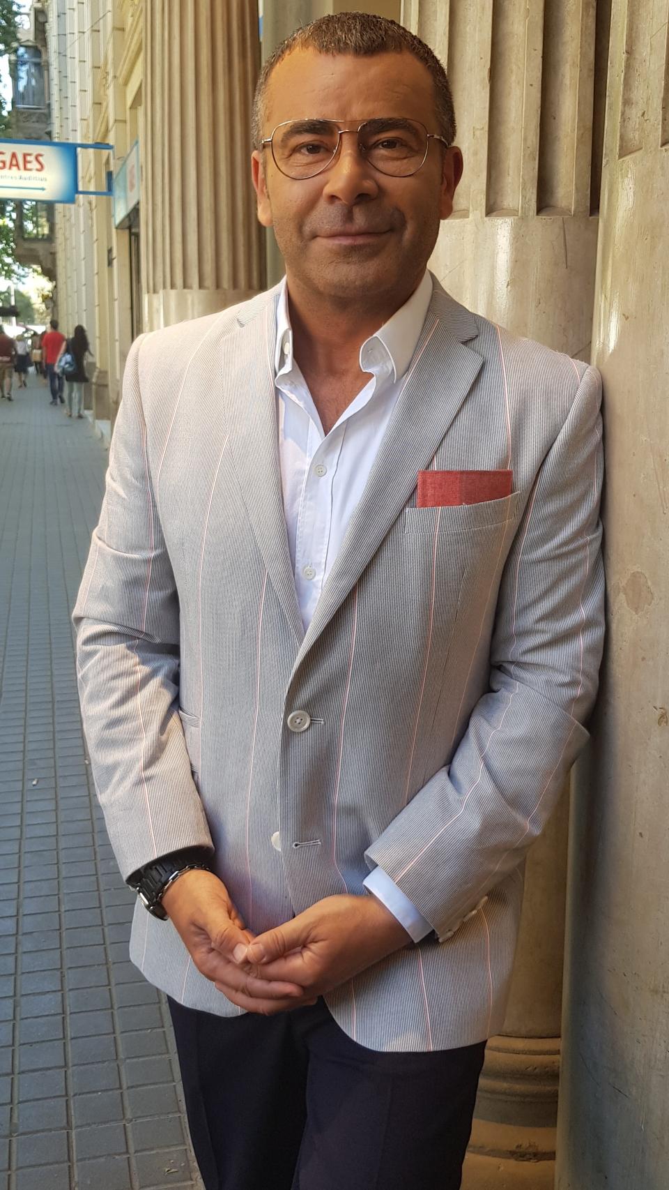 Jorge Javier posando.