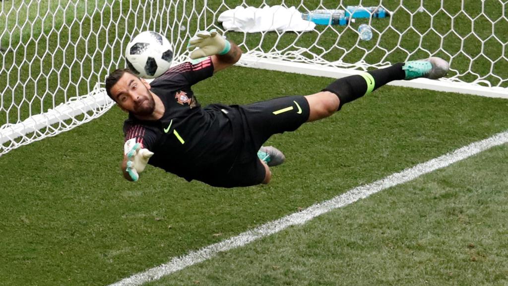 Rui Patricio, la otra figura del Portugal - Marruecos.