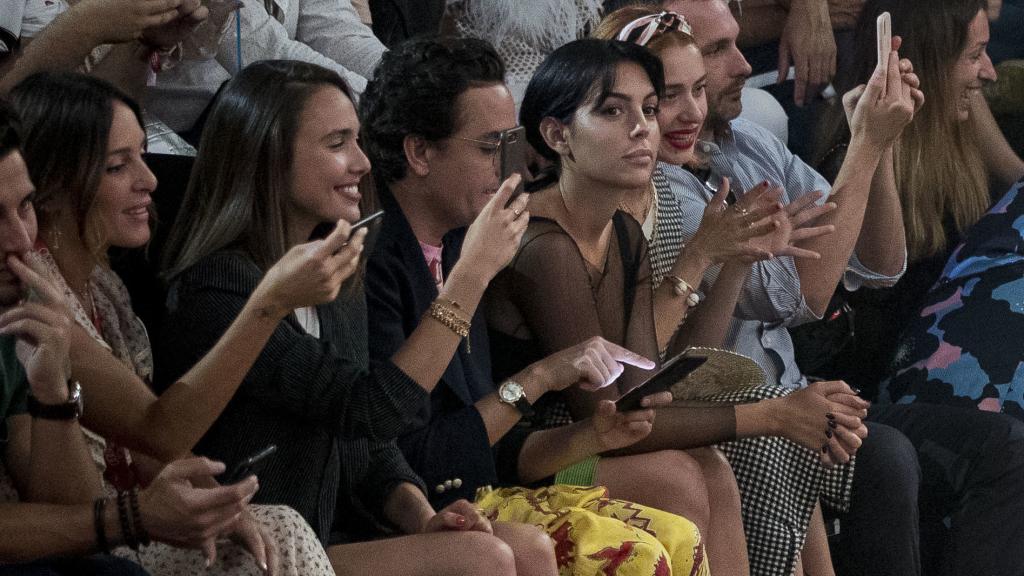 De izquierda a derecha: Rocío Osorno, Ana Moya, Josie, Georgina Rodríguez y Miranda Makaroff