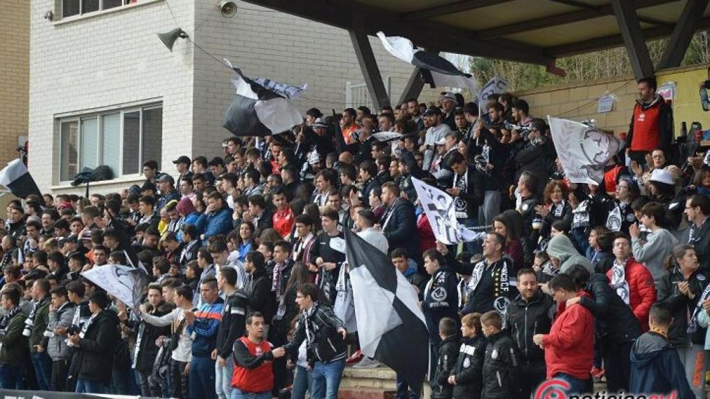 unionistas salmantino ambiente 10