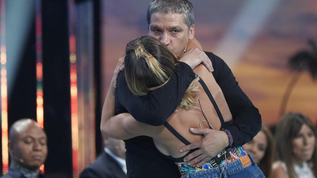 Gustavo González y María Lapiedra a su vuelta de Honduras.