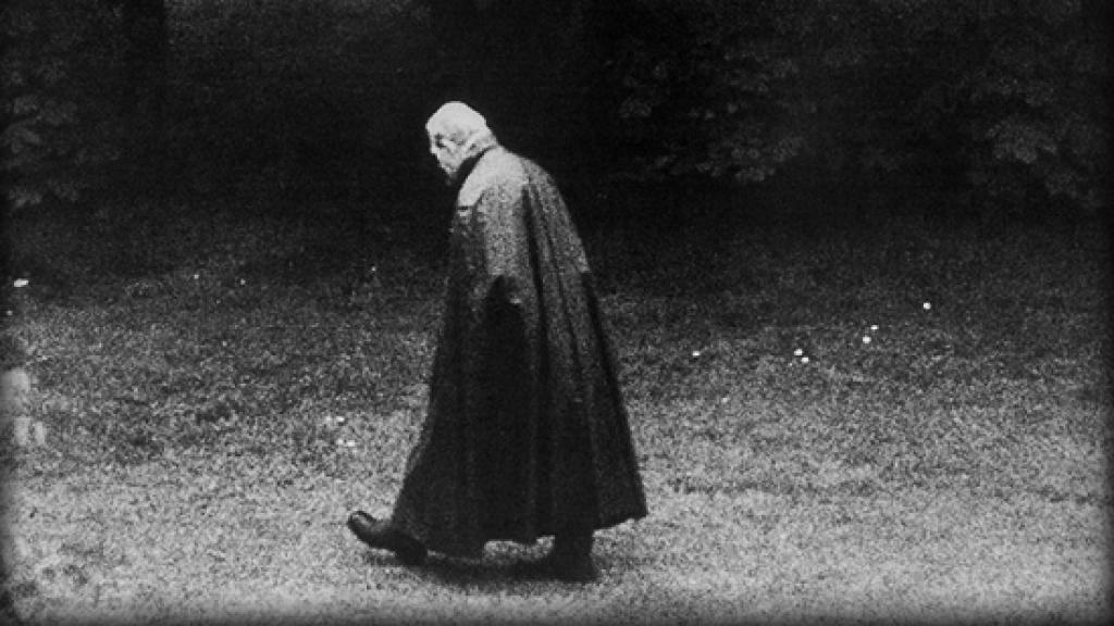 Rudolf Hess en Spandau. En sus tiempos en la prisión de Brieva, Luis Roldán la comparó por su ambiente frío e inhóspito con la famosa cárcel.