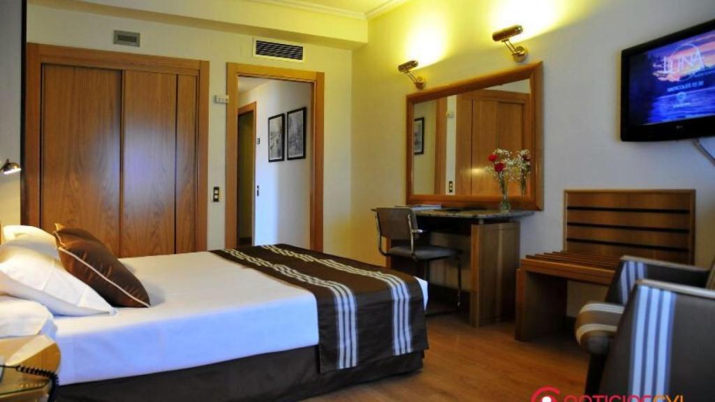 hotel-zenit-dos-infantas-zamora