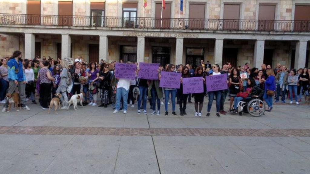 zamora concentracion la manada (16)