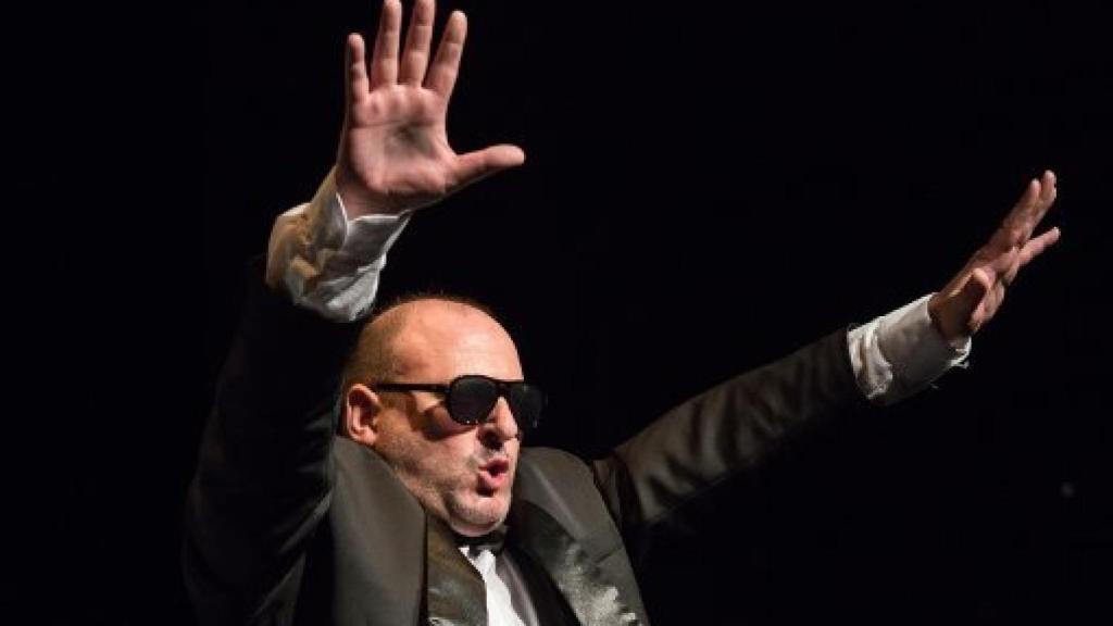 Image: Micomicón se empacha de sátira