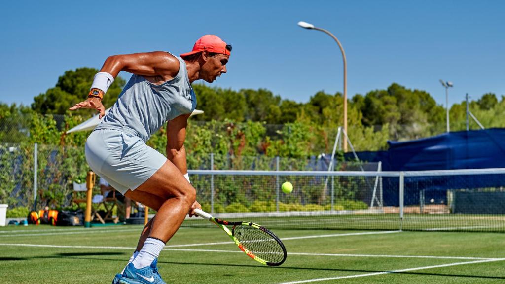Nadal, durante un entrenamiento en el Mallorca Open.