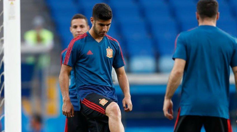 Asensio entrena con la Selección. Foto sefutbol.com
