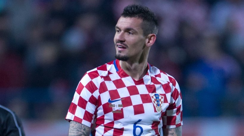 Lovren durante un partido de Croacia. Foto: Twitter (@HNS_CFF).