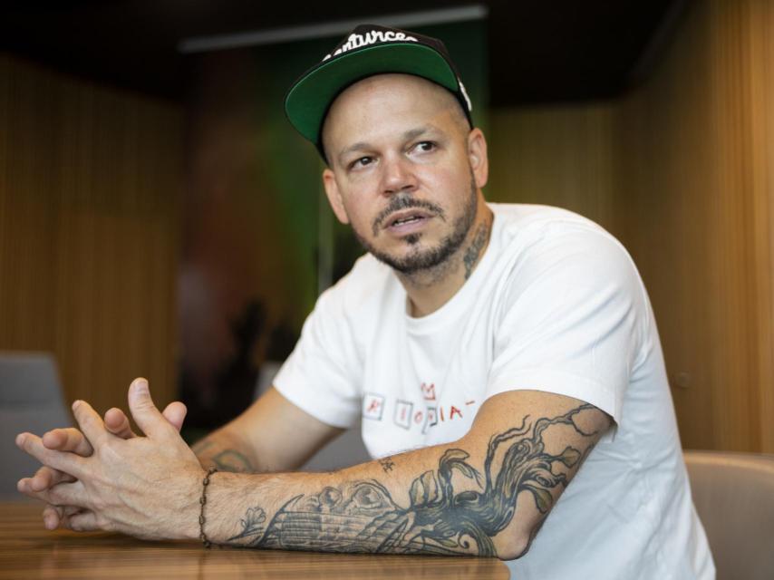 René Pérez, Residente, antes Calle 13.