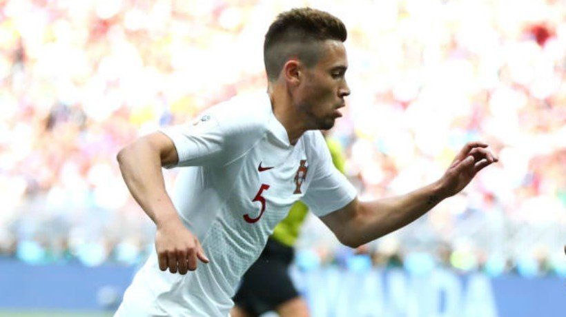 Raphael Guerreiro con Portugal. Foto fifa.com