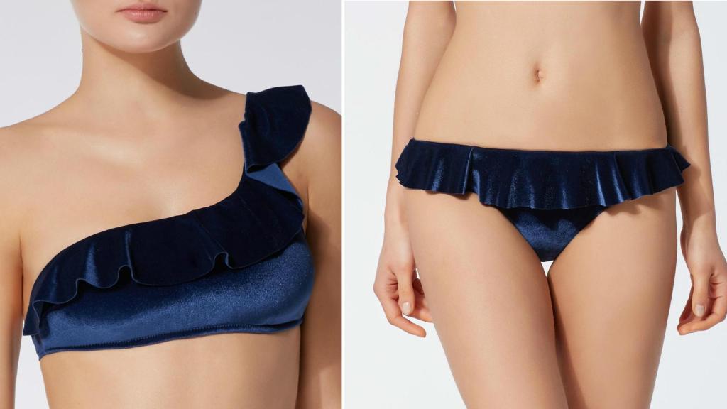 El bikini azul de terciopelo con volantes de Sara Carbonero.