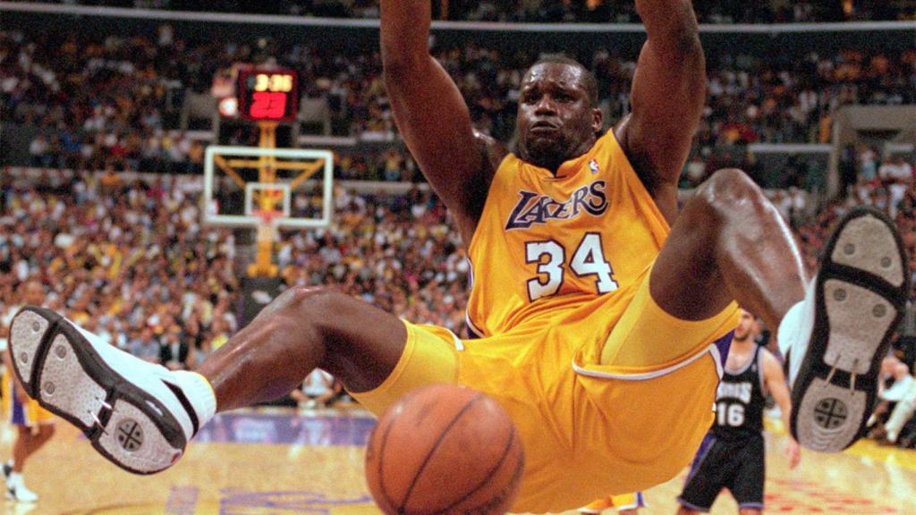 Shaquille O'Neal durante un partido con Los Lakers.