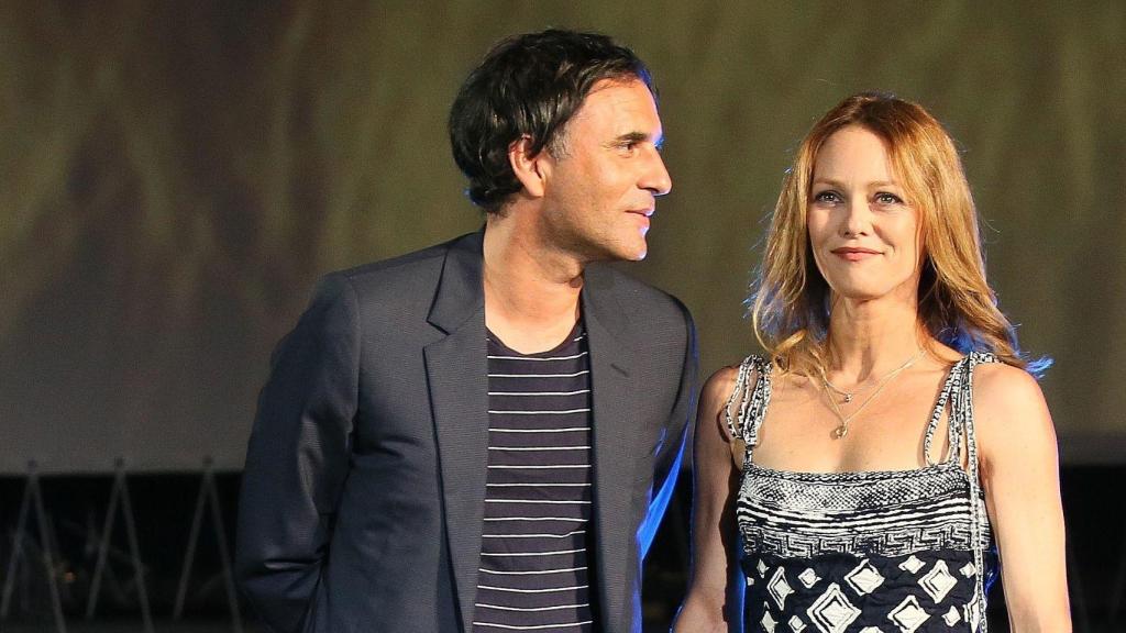 Samuel Benchetrit y Vanessa Paradis.