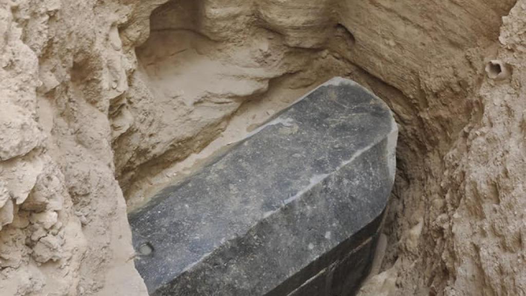 Sarcófago de granito época ptolomeica