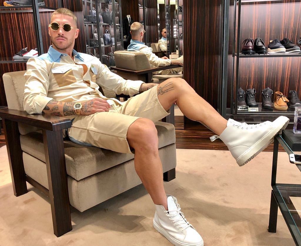 El look más arriesgado de Sergio Ramos en vacaciones 