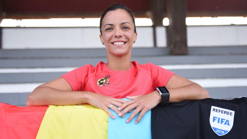 Huerta es maestra de Educación Primaria y de Educación Física. Estudió en Palencia y a día de hoy continúa ejerciendo en Tenerife.