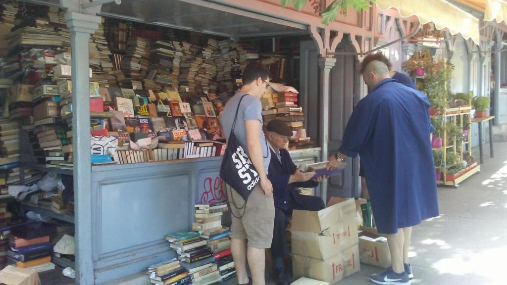 Librero de Cuesta Moyanos