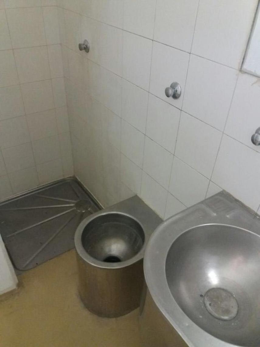 Los desagües de la celda están sellados